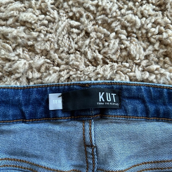 Kut from the Kloth Distressed Blue Ankle Jeans - Picture 3 of 3